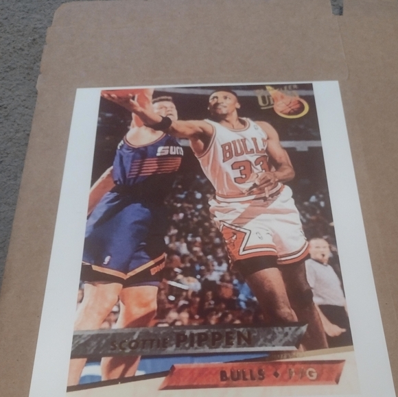 NEW! SCOTTIE PIPPEN 8.5x11 ULTRA PREMIUM GLOSSY 1993 BULLS FINALS VS SUNS POSTER - Picture 4 of 17